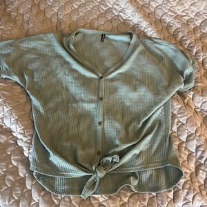 IWOLLENCE Light Greenish Blue Button Up Short Sleeve Cardigan Sweater Women's XL